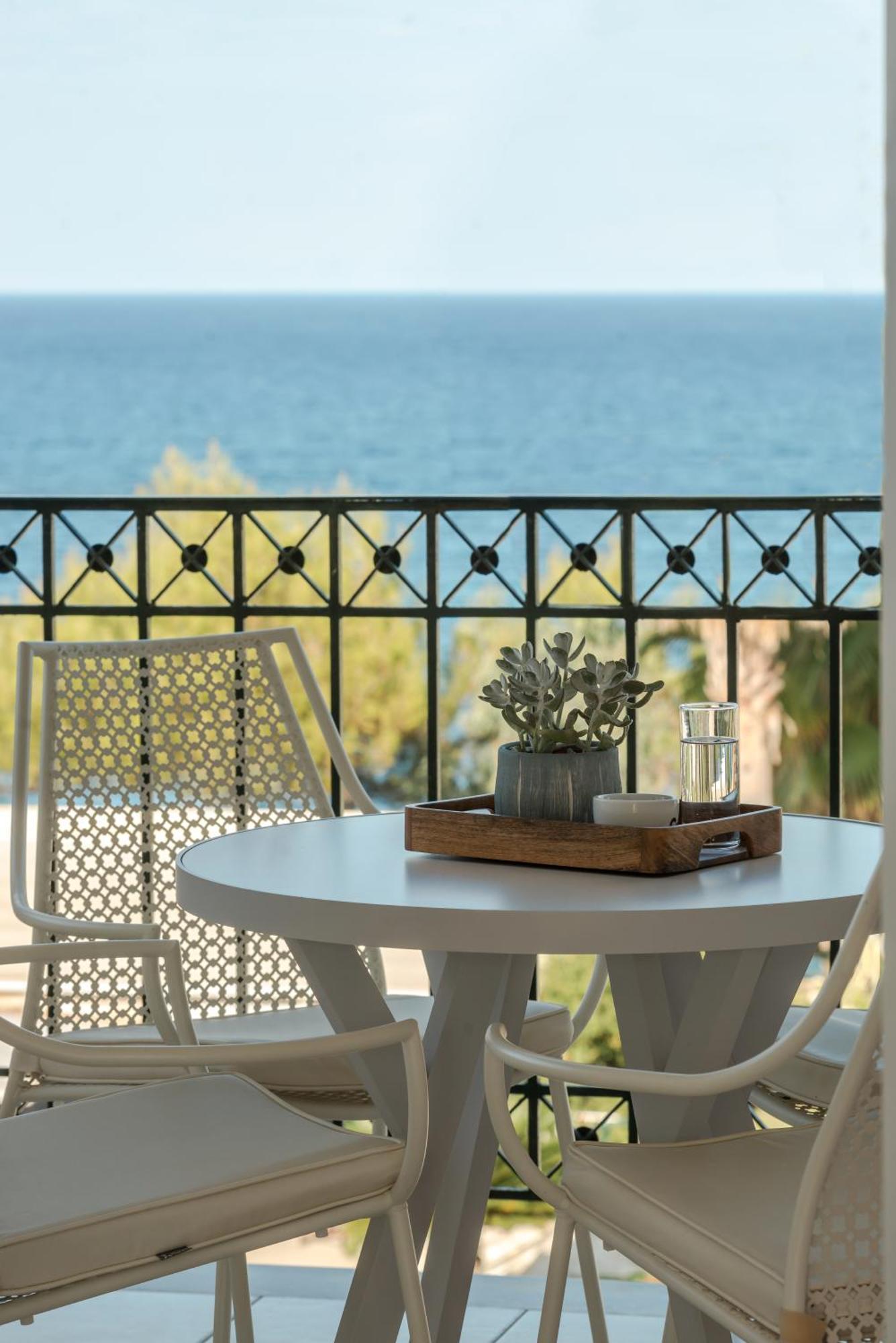 Hotel apartamentowy Erietta